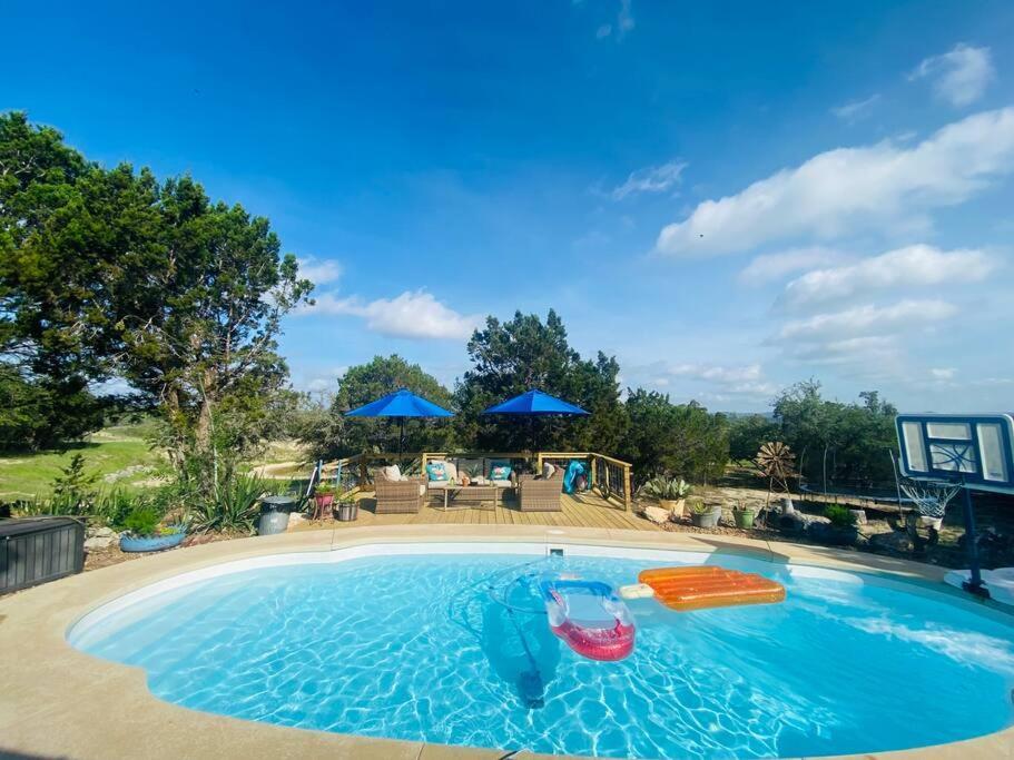 Cottage With Hot Tub And Pool Bandera, Tx. Екстериор снимка